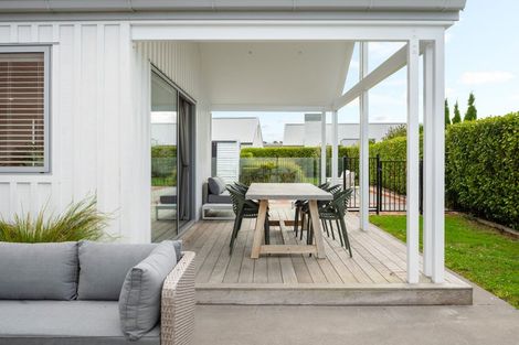 Photo of property in 77 Alan Livingston Drive, Cambridge, 3434