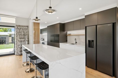 Photo of property in 5 Bressay Way, Waikanae, 5036