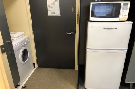 Photo of property in St Pauls Apartments, 98/43u Mulgrave Street, Thorndon, Wellington, 6011