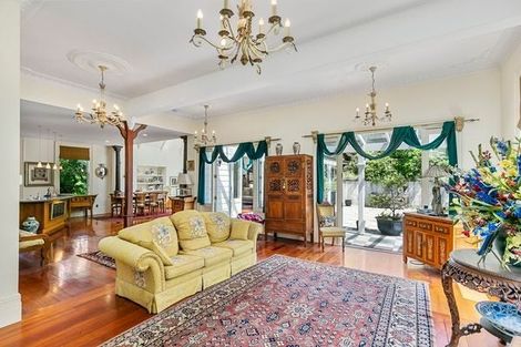 Photo of property in 50 Tinakori Road, Thorndon, Wellington, 6011