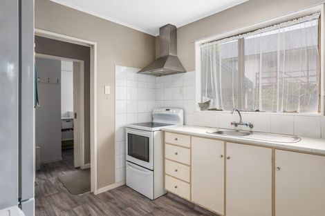 Photo of property in 44 Omapere Street, Whitby, Porirua, 5024