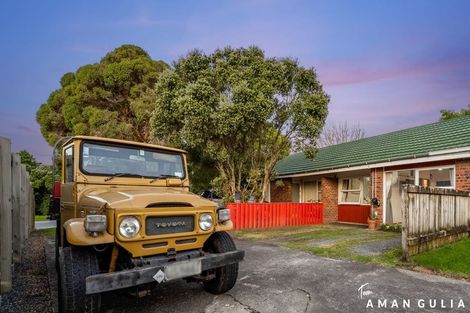 Photo of property in 2/53 Margan Avenue, New Lynn, Auckland, 0600