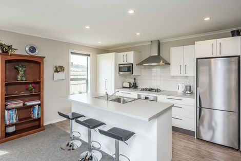 Photo of property in 94 Mazengarb Road, Paraparaumu Beach, Paraparaumu, 5032