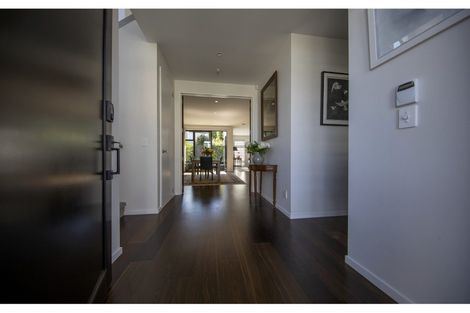 Photo of property in 67 Mansfield Avenue, St Albans, Christchurch, 8014