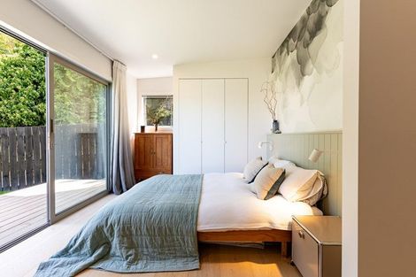 Photo of property in 18 Hastings Road, Mairangi Bay, Auckland, 0630