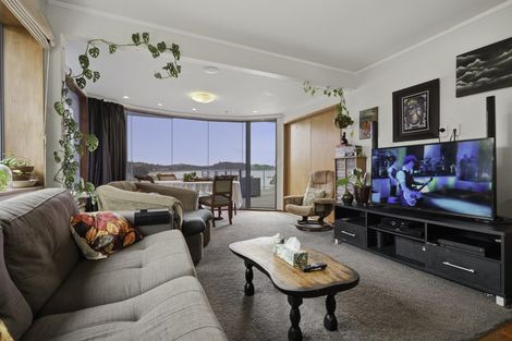 Photo of property in 16 Bush Point Road, Cable Bay, 0420