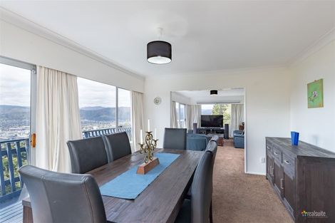 Photo of property in 91 Miromiro Road, Normandale, Lower Hutt, 5010