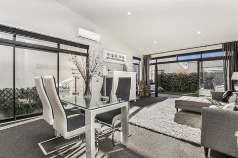 Photo of property in 5 Leadership Crescent, Papakura, 2110