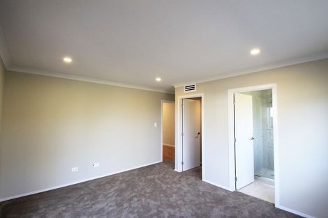 Photo of property in 14 Vazey Way, Hobsonville, Auckland, 0618