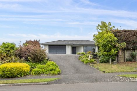 Photo of property in 5 Baxendale Drive, Matipo Heights, Rotorua, 3015