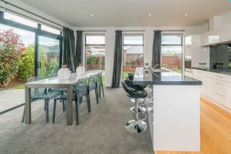 Photo of property in 21 Meyer Crescent, Halswell, Christchurch, 8025