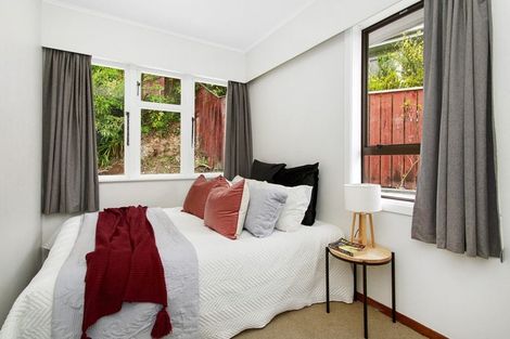 Photo of property in 23 Thomas Street, Stokes Valley, Lower Hutt, 5019