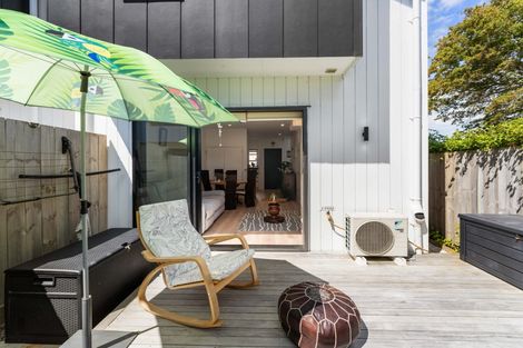Photo of property in 8/28 Smythe Road, Henderson, Auckland, 0612