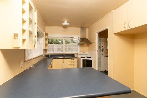 Photo of property in 36b Ayton Drive, Totara Vale, Auckland, 0629