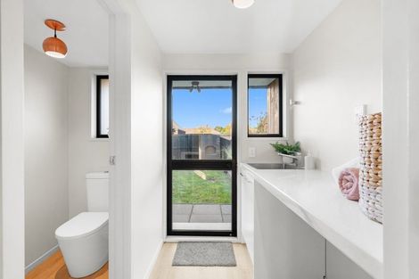 Photo of property in 4 Kingham Place, Avonhead, Christchurch, 8042
