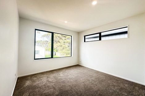Photo of property in 23b West Harbour Drive, West Harbour, Auckland, 0618