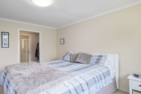 Photo of property in 19 Henderson Street, Mosgiel, 9024