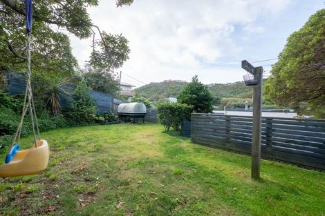 Photo of property in 85 Happy Valley Road, Owhiro Bay, Wellington, 6023