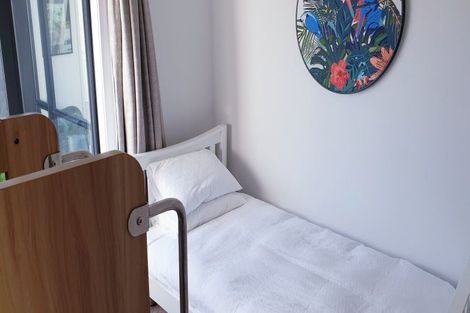 Photo of property in 6 Clutha Place, Wanaka, 9305