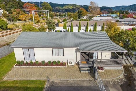 Photo of property in 3/264a Fergusson Drive, Heretaunga, Upper Hutt, 5018