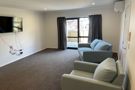 Photo of property in 2/20 Marama Street, Castor Bay, Auckland, 0620