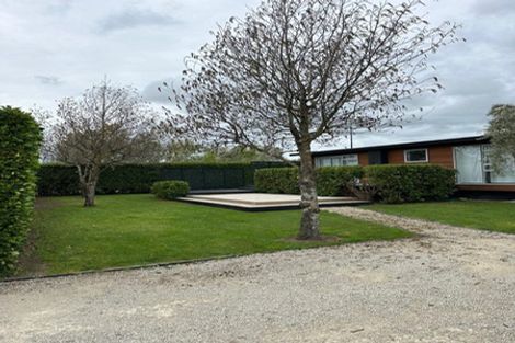Photo of property in 16 Burgundy Drive, Martinborough, 5711