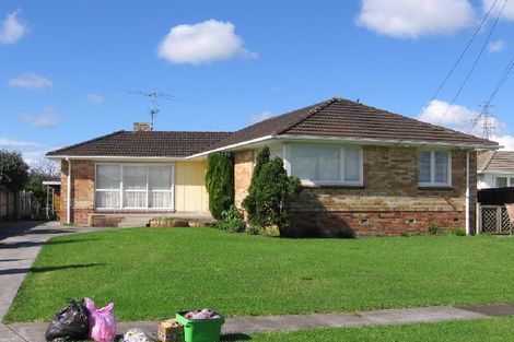 Photo of property in 46 Dale Crescent, Pakuranga, Auckland, 2010