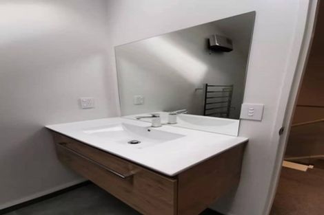 Photo of property in 2/61 Peverel Street, Riccarton, Christchurch, 8041