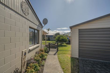 Photo of property in 28 Nicholas Avenue, Whitianga, 3510