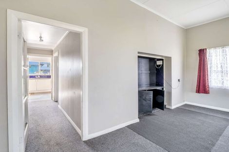 Photo of property in 3 Wharf Street, Castlecliff, Whanganui, 4501