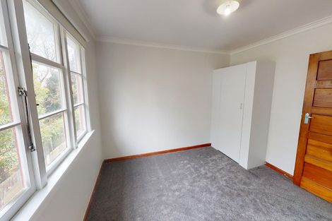 Photo of property in 12 Larsen Court, Roslyn, Palmerston North, 4414