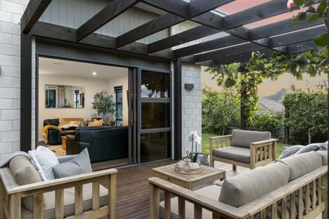 Photo of property in 15 Kakemai Rise, Pyes Pa, Tauranga, 3112