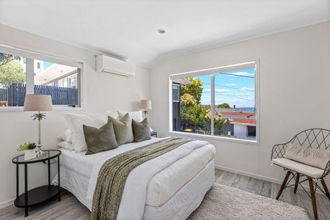 Photo of property in 525 Beach Road, Murrays Bay, Auckland, 0630