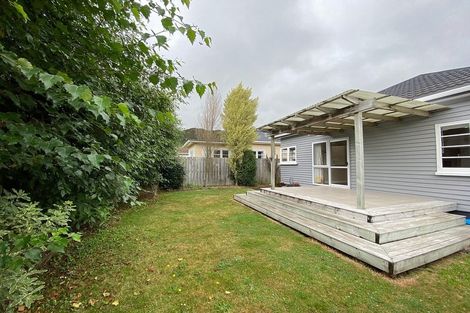 Photo of property in 15 Saint Ronans Avenue, Waterloo, Lower Hutt, 5011