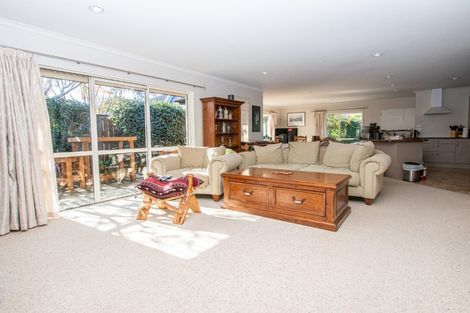 Photo of property in 24a Queen Street, Cambridge, 3434