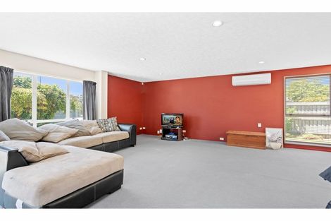 Photo of property in 47a Sawyers Arms Road, Northcote, Christchurch, 8052