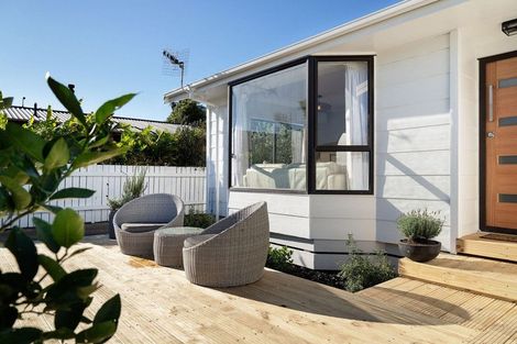 Photo of property in 228 Gravatt Road, Papamoa Beach, Papamoa, 3118