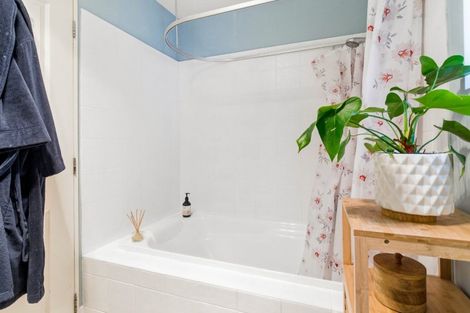 Photo of property in 23 Kaka Road, Saint Leonards, Dunedin, 9022