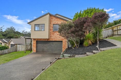 Photo of property in 92 George Deane Place, Greenhithe, Auckland, 0632