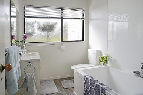 Photo of property in 42 Campbell Drive, Warkworth, 0910