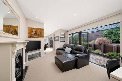 Photo of property in 77 San Marino Drive West, Henderson, Auckland, 0612