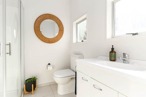 Photo of property in 73b Airlie Road, Plimmerton, Porirua, 5026