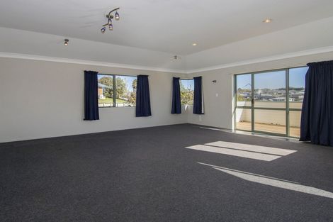 Photo of property in 5 Tawhiri View, Pyes Pa, Tauranga, 3112