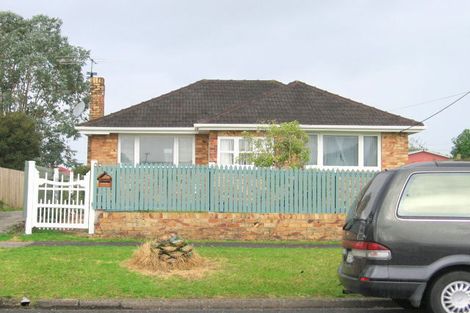 Photo of property in 24 Kamara Road, Glen Eden, Auckland, 0602