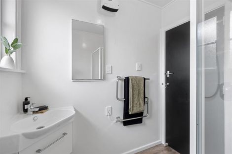 Photo of property in 46 Gregan Crescent, Burnside, Christchurch, 8053