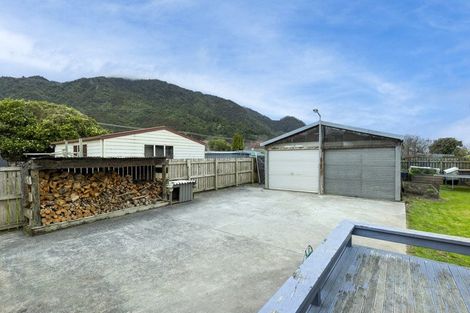 Photo of property in 19 Wyatt Avenue, Te Aroha, 3320