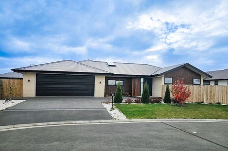 Photo of property in 12 Lesser Close, Rolleston, 7615