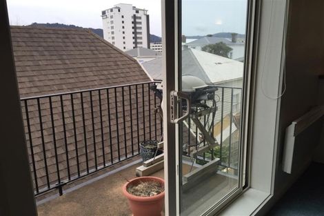 Photo of property in 37u9 Majoribanks Street, Mount Victoria, Wellington, 6011