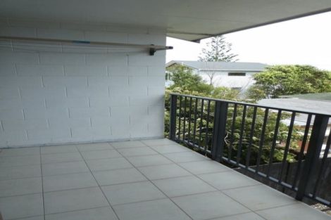 Photo of property in 1/744 Te Atatu Road, Te Atatu Peninsula, Auckland, 0610