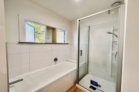 Photo of property in 1/98 Memorial Avenue, Ilam, Christchurch, 8053